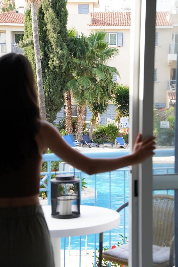 Rachel Suite By The Pool Paphos Exterior foto